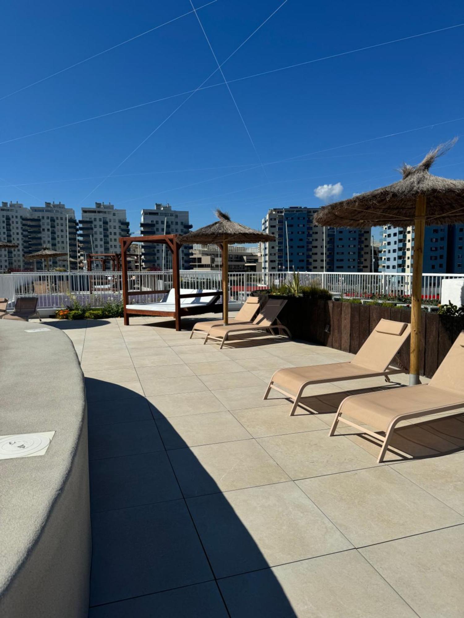Marina Club Luxury Private Studio With Pool And Incredible Views Гибралтар Экстерьер фото